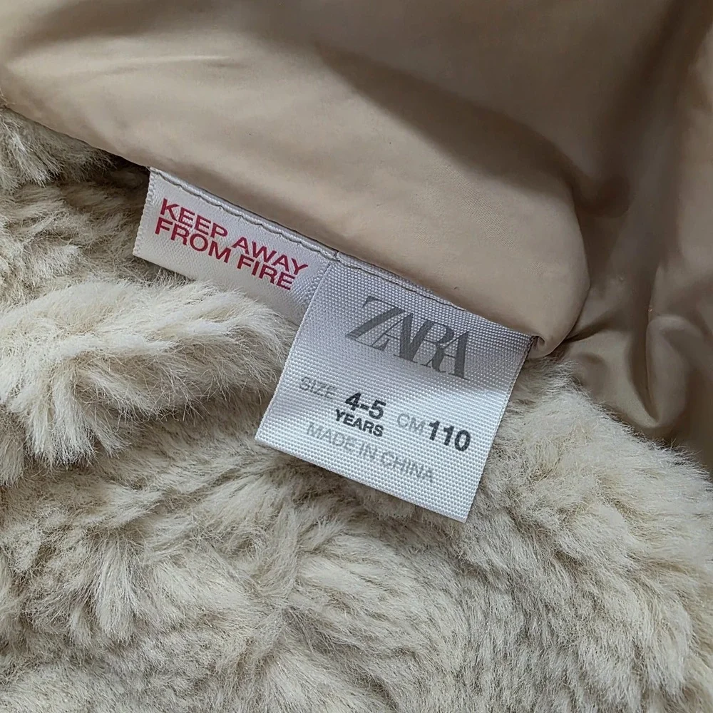 ZARA Kids Girls Reversible‎ Teddy Coat Cream Beige Jacket Size 4–5 Years